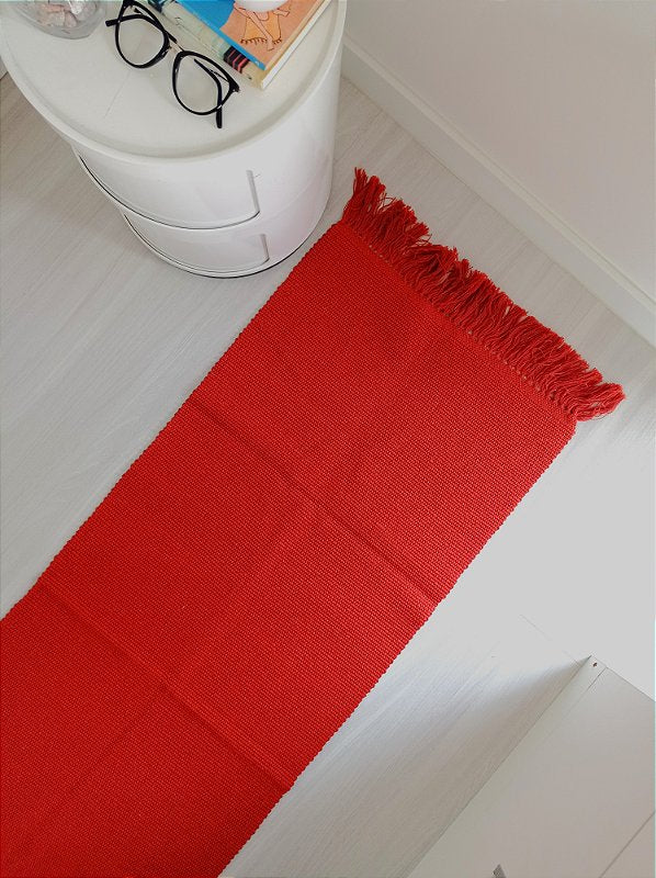 Tapete passadeira de linha liso com franja terracota 50 x 150 cm