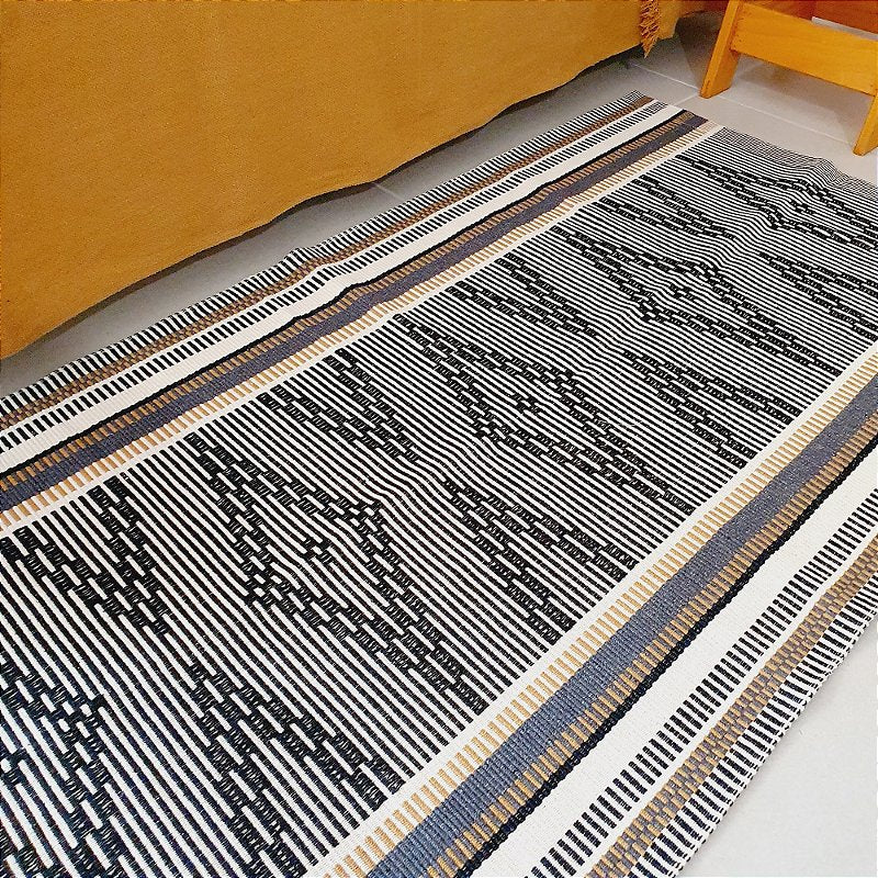 Tapete Curadoria Médio Tribo preto 77 x 140 cm
