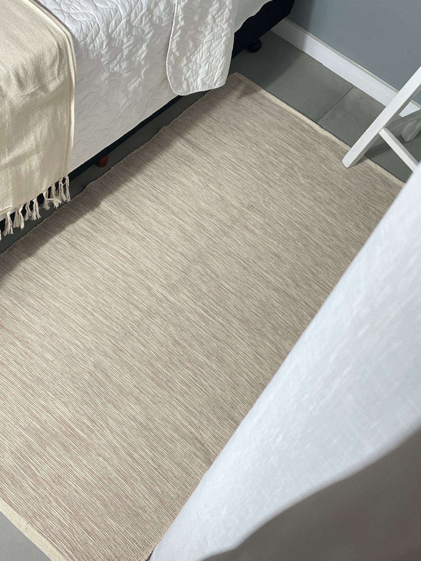 Tapete Blend Aveia Beira Cama