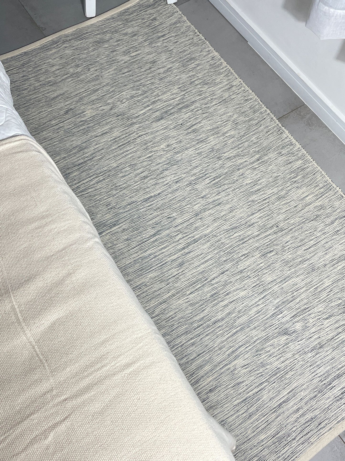 Tapete Blend Nuvem Beira Cama