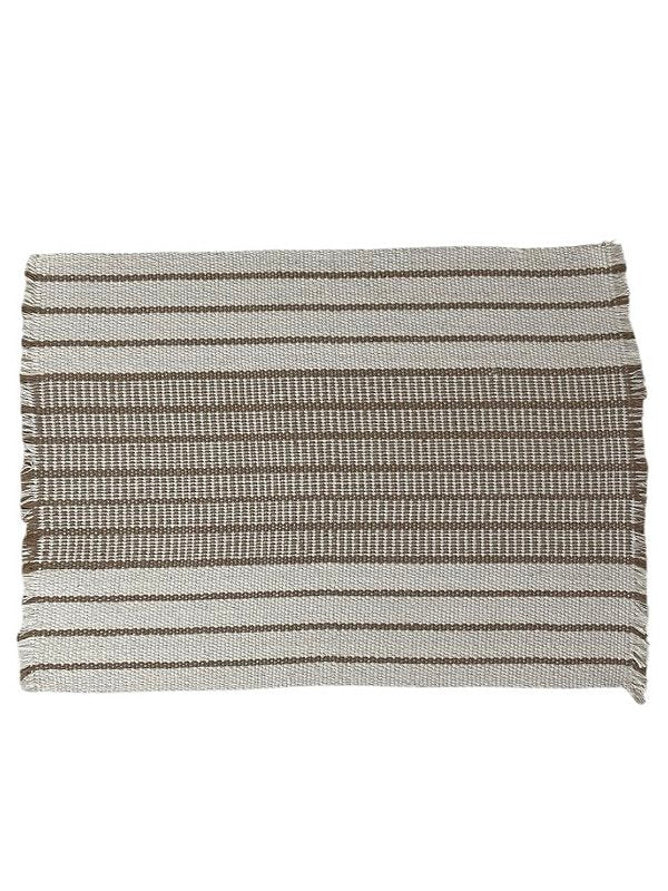 Conjunto Americano Artesanal cru e marrom com 7 peças