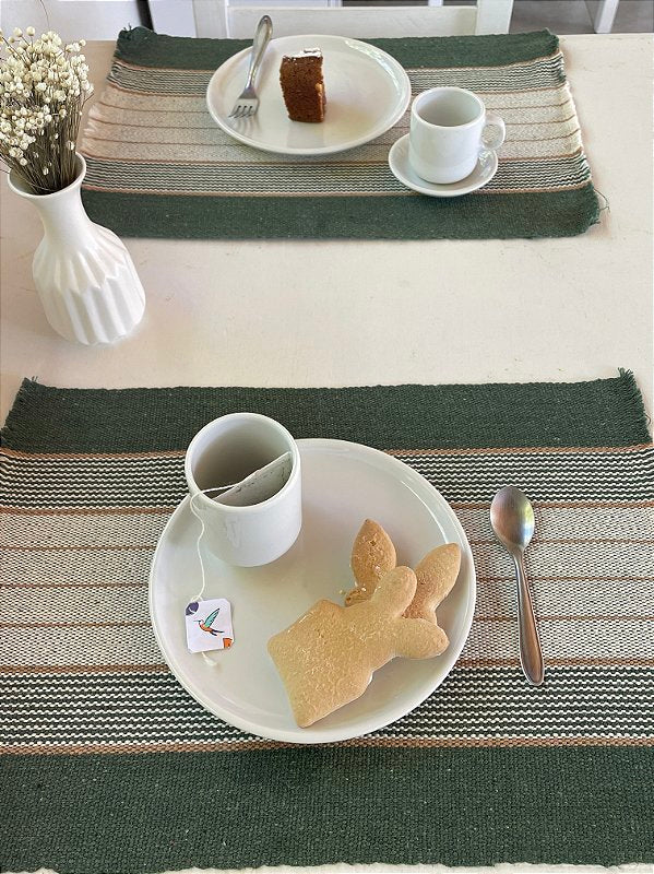 Conjunto Americano Artesanal verde com 7 peças