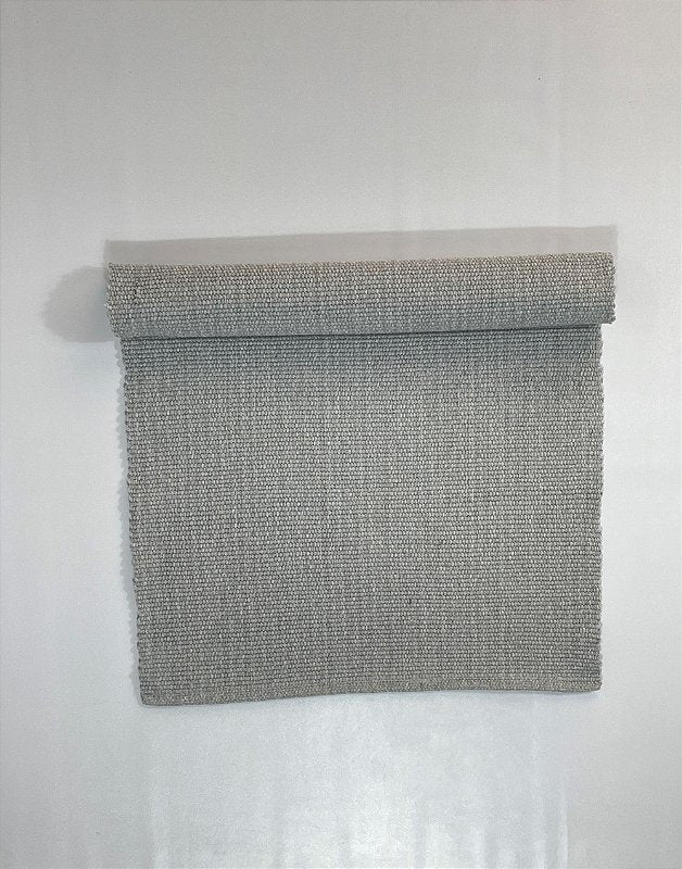 Tapetinho de linha liso cinza 50 x 80 cm