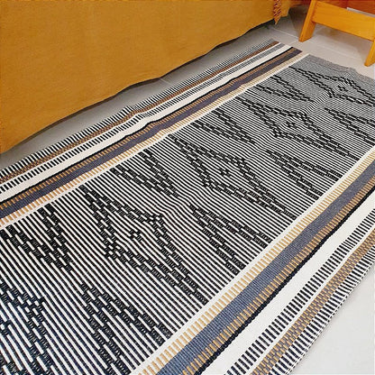 Tapete Curadoria Médio Tribo preto 77 x 140 cm