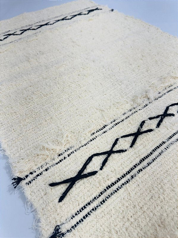Tapetinho Felpudo Boemia preto 50 x 80 cm
