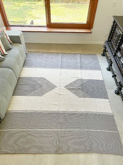 Tapete artesanal algodão clássico duplo cinza com cru 200 x 300 cm